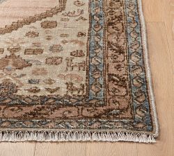 Araceli Handwoven Wool Rug