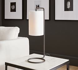 Erin Metal Table Lamp (22")