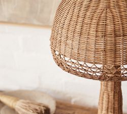 Augustus Round Rattan Table Lamp (28")