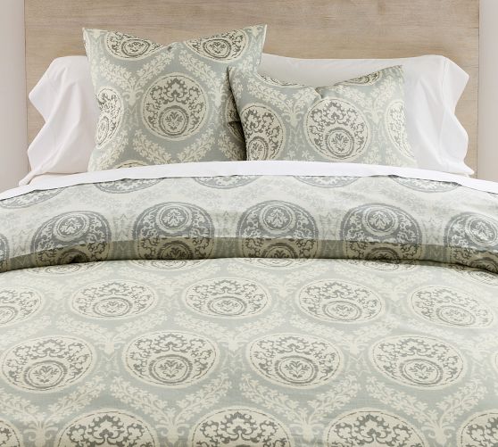 Lena Medallion Duvet Cover