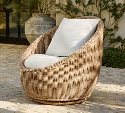Huntington Petite Wicker Swivel Outdoor Papasan