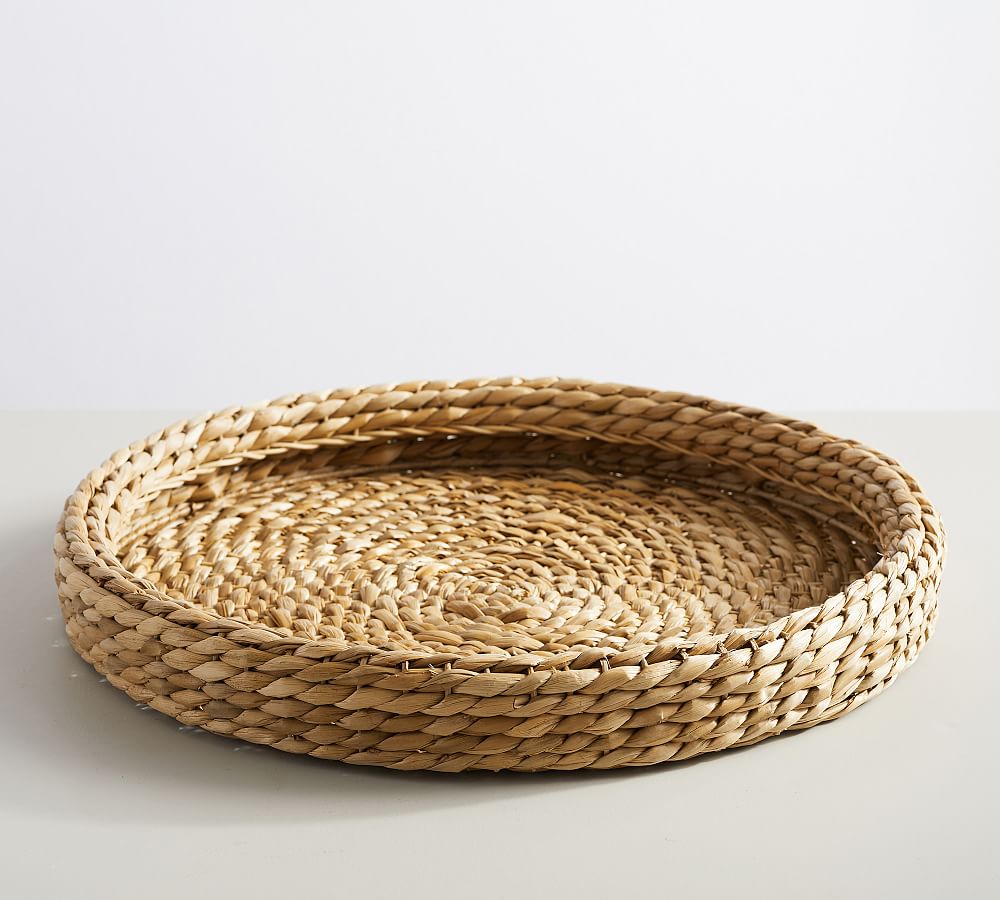 Handwoven Seagrass Round Tray
