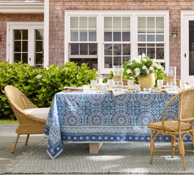 Mirada Parisian Outdoor Dining