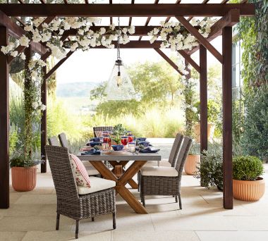 Abbott Huntington Outdoor Dining