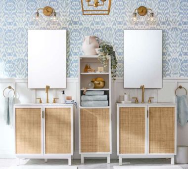 Westly Reagan Bathroom