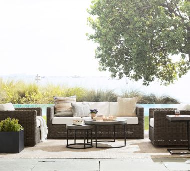 Huntington Sloane Lounge 