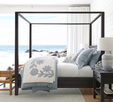 Farmhouse Lilo Bedroom