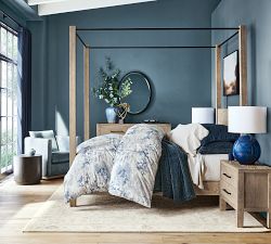 Finn Nightstand (31")