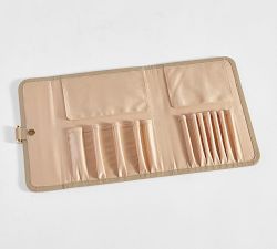 Quinn Makeup Brush Storage