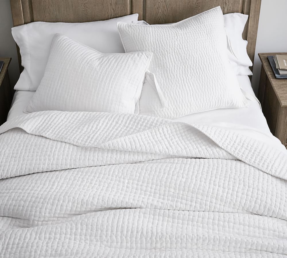 Pick-Stitch Handcrafted Cotton Linen Quilt - White, King/Cal. King