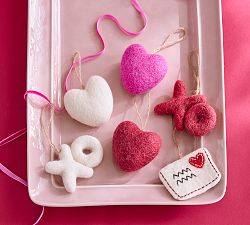 Valentine's Day Ornaments - Set of 6