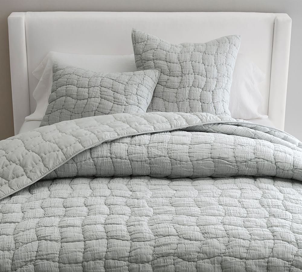 Cloud Quilt - King/Cal. King, Chambray