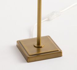 Pearson Metal Console Table Lamp (19") 