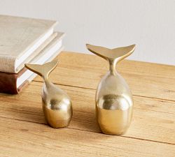 Delta &amp; Dawn Whale Objects - Set Of 2