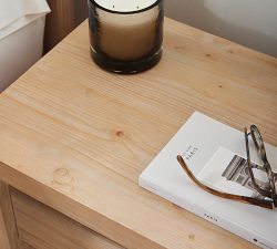 Folsom Nightstand (31")