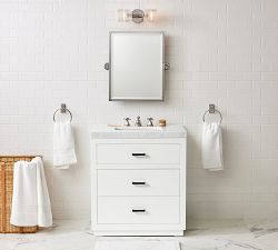 Quinn 32" Single Sink Vanity