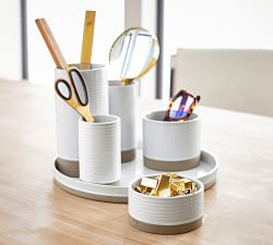 Quinn Desktop Organizer