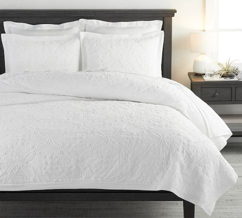Candlewick Handcrafted Cotton Quilt