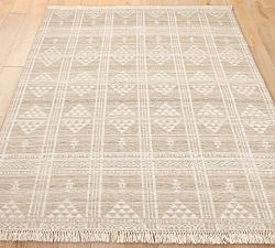 Mila Rug Swatch - Free Returns Within 30 Days