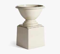 Darcy Pedestal Planters