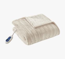Beautyrest® Heated Faux Fur Throw