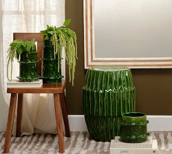 Parcel Ceramic Round Outdoor Side Table (15.5")