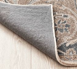 Nolan Wool Persian-Style Rug