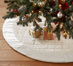 Shiny Velvet Quilted Tree Skirt - Ivory