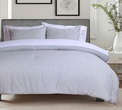 Kylo Retreeve Striped Comforter Set