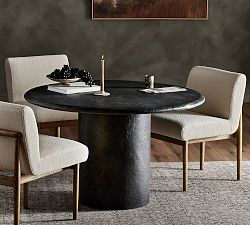Creekside Round Pedestal Dining Table (48")