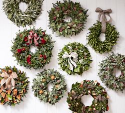 Preserved Golden Woodlands Wreath &amp; Mantle Piece