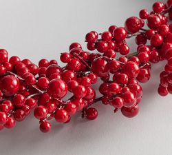 Red Berry Wreath Chargers