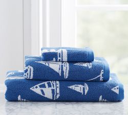 Sailboat Jacquard Towel