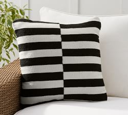 Resort Style Outdoor Pillow Set