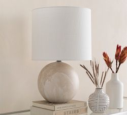Gleason Ceramic Table Lamp (22")