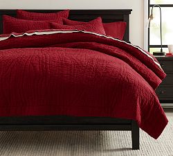 Open Box: Belgian Flax Linen Handcrafted Quilt, King/Cal. King - Red Berry