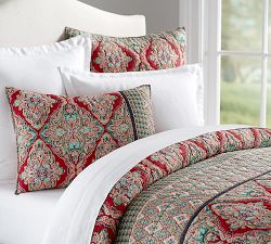 Harlow Quilt &amp; Shams