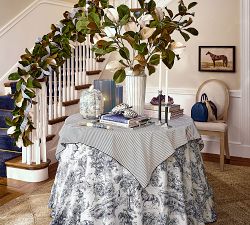 Brandon Maxwell Groveland Toile Reversible Table Throw