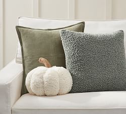 Festive Yet Cozy Pillow Set