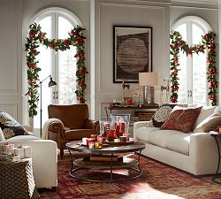 Outdoor Ornament Magnolia Wreath &amp; Garland - Red