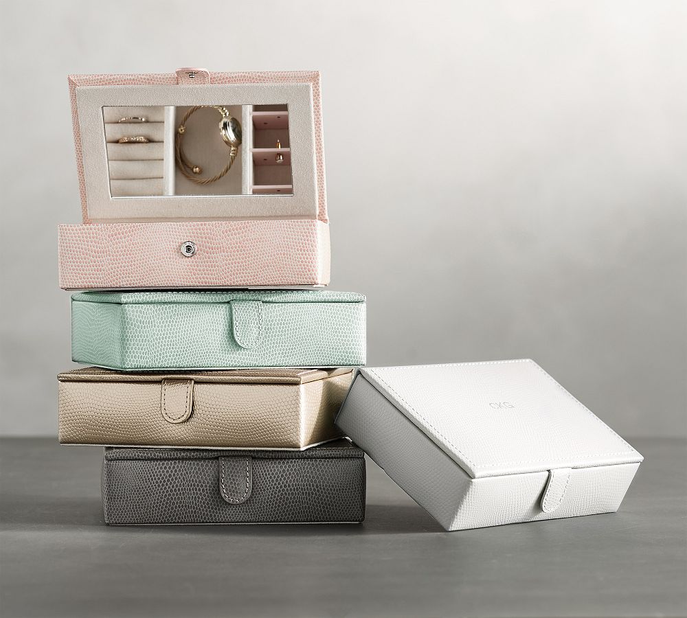 Pottery Barn McKenna Jewelry Box 新品未使用品 Mckenna Personalized Travel Jewelry Box - Large | Pottery Barn