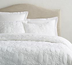 Karly Snowflake Coverlet