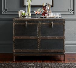 Ludlow Trunk Bar Cabinet (44.5")