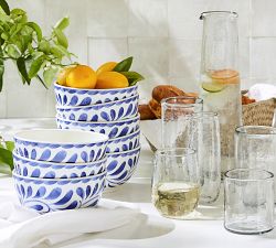 Puebla Outdoor Melamine 12-Piece Dinnerware Set