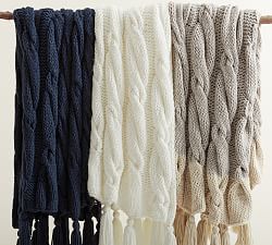 Bluma Chunky Knit Tassel Throw