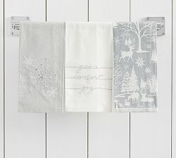 Winter Wonderland Hand Towels - Set of 2