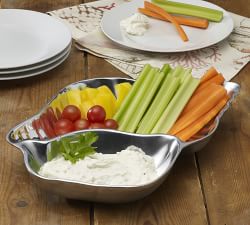 Cast Aluminum Shell Chip and Dip Serving Tray