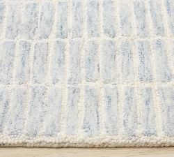 Open Box: Capitola Hand-Tufted Wool Rug