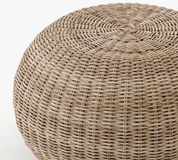 Encinitas Wicker Round Outdoor Accent Stool (21")