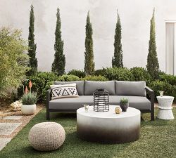 Encinitas Wicker Round Outdoor Accent Stool (21")